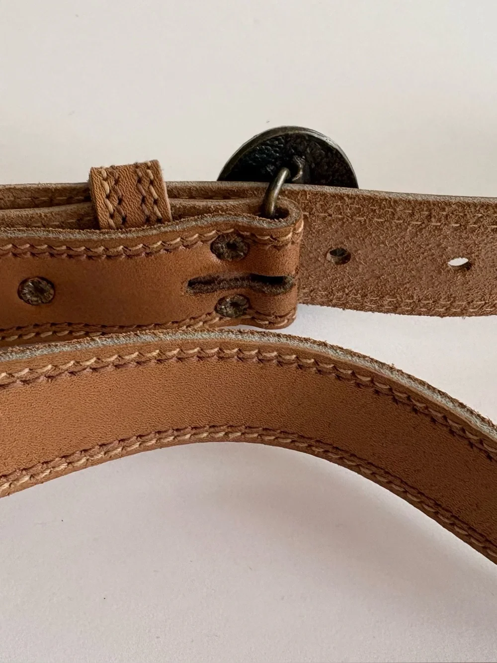 Vintage 32” Rawhide Tan Leather Belt with Cat Broach Belt Buckle EXCELLENT